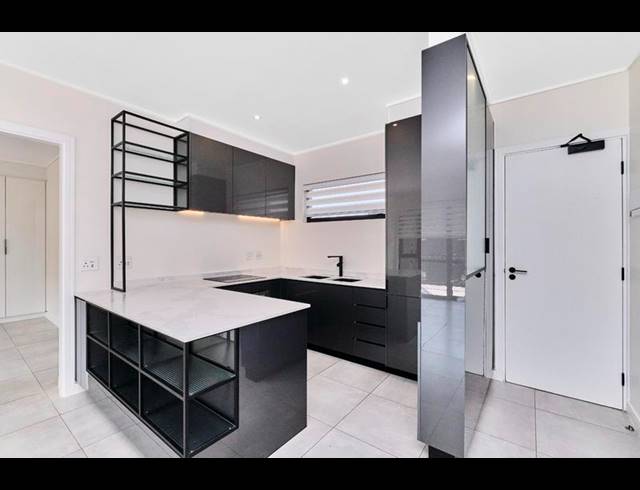 2 BEDROOM PROPERTY TO RENT IN HYDE PARK